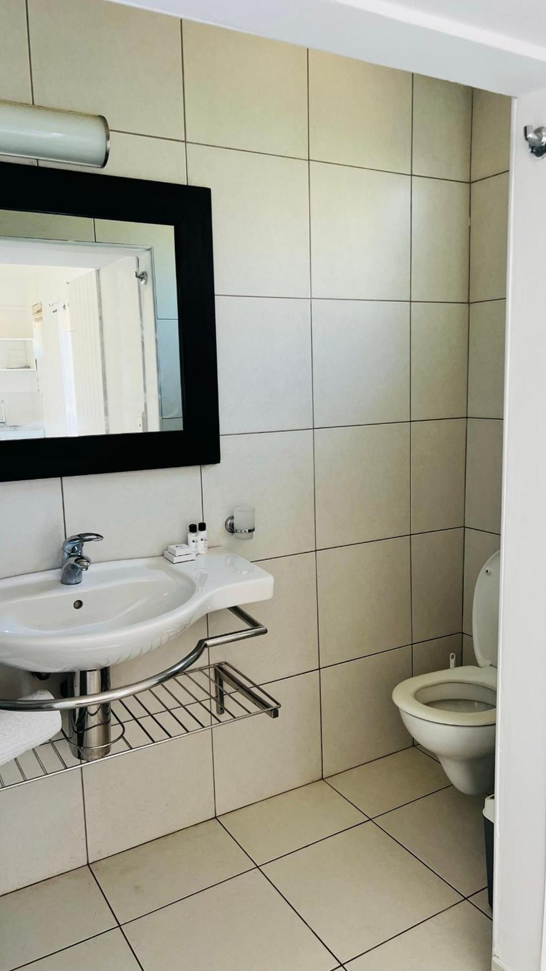 Casablanca Guest House Дурбан Экстерьер фото