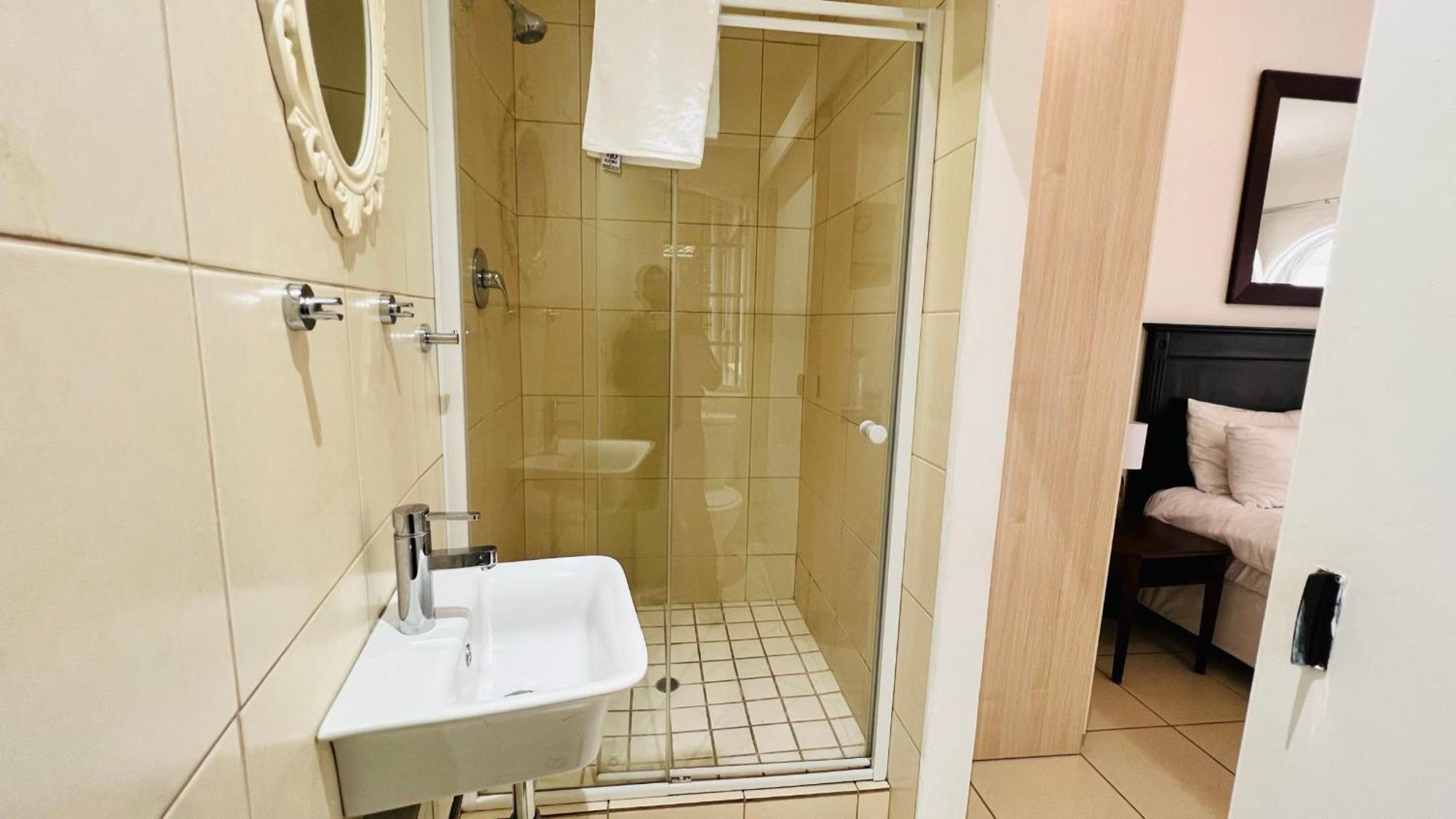 Casablanca Guest House Дурбан Экстерьер фото